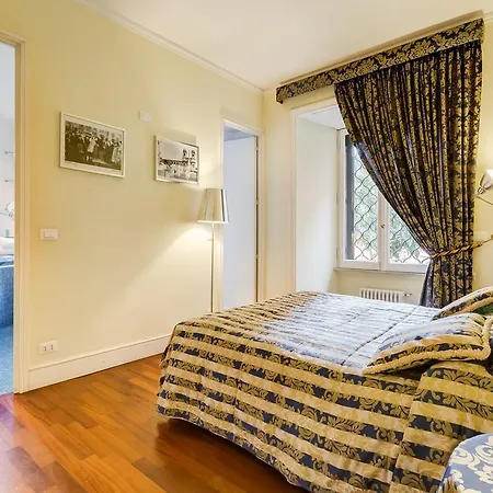 Holiday House Belle Arti - Nel Cuore Di Roma Exterior photo