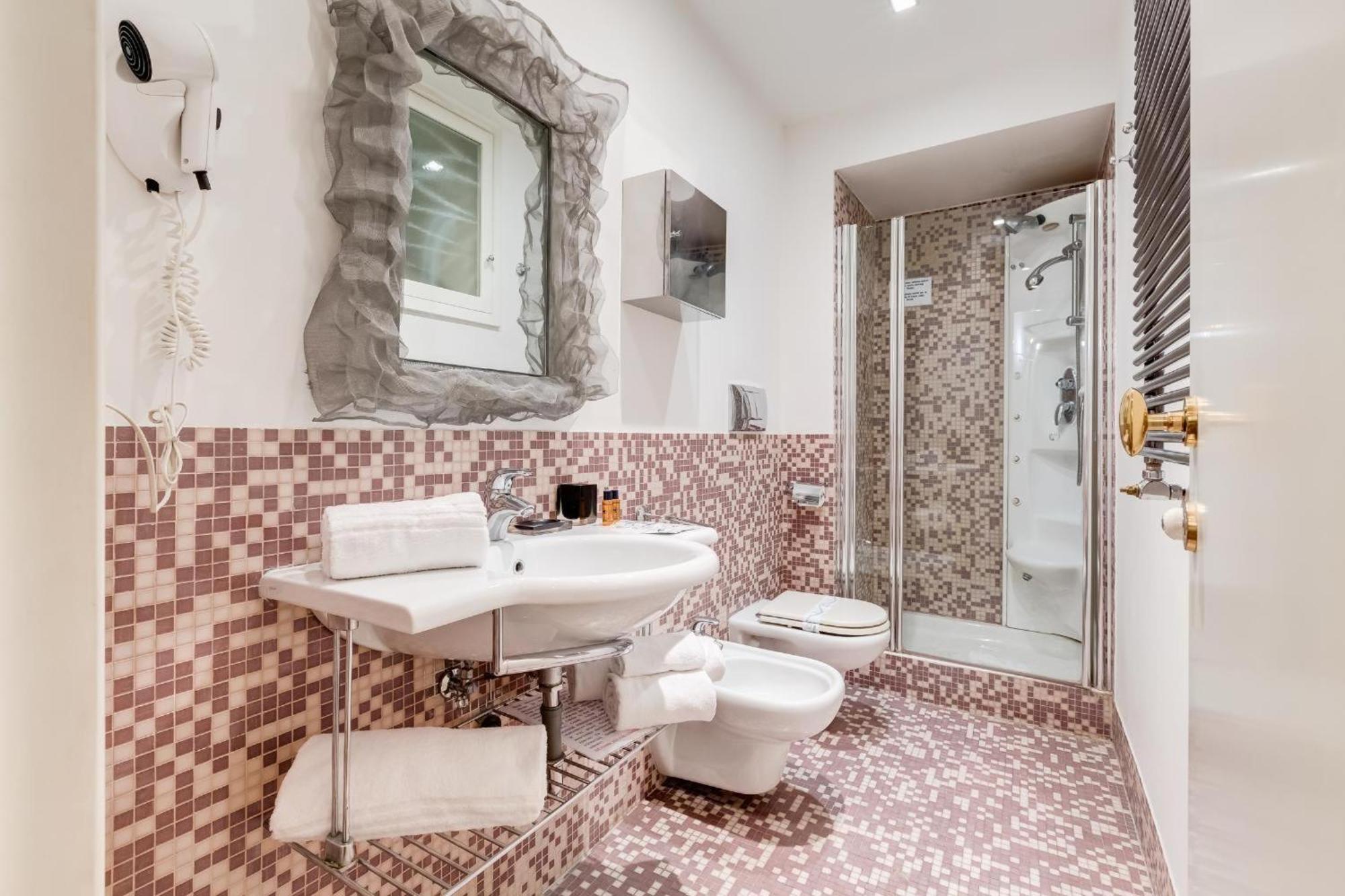 House Belle Arti - Nel Cuore Di Ferienhaus Rom